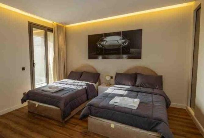 8504494 - Property Image 3