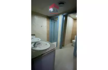 Office Space - Studio - 4 Bathrooms for rent in Geziret Al Arab St. (El Mohandes Mohamed Hassan Helmy) - Mohandessin - Giza
