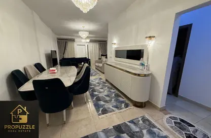 شقة - 3 غرف نوم - 2 حمامات للايجار في مون ريزيدنس - فيفث سكوير - التجمع الخامس - مدينة القاهرة الجديدة - القاهرة