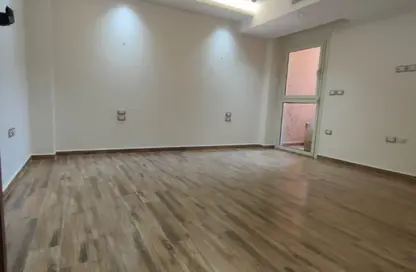 Apartment - 3 Bedrooms - 3 Bathrooms for rent in Mohamed Naguib Axis - Abou El Houl - New Cairo City - Cairo