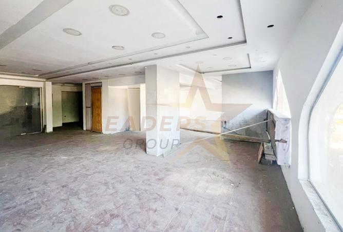 8132312 - Property Image 2