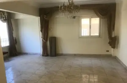 Apartment - 3 Bedrooms - 1 Bathroom for sale in Mohamed Tawfik Diab St. - 6th Zone - Nasr City - Cairo Apartment - 3 Bedrooms - 1 Bathroom for sale in Mohamed Tawfik Diab St. - 6th Zone - Nasr City - Cairo