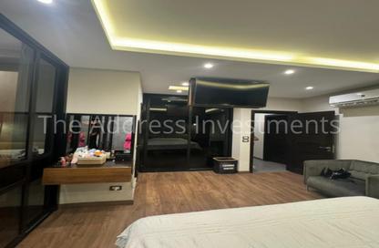 Apartment - 3 Bedrooms - 3 Bathrooms for sale in Eastown - 5th Settlement Compounds - The 5th Settlement - New Cairo City - Cairo