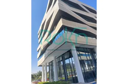 Office Space - Studio - 2 Bathrooms for rent in The portal - Beverly Hills - Sheikh Zayed Compounds - Sheikh Zayed City - Giza