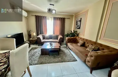 Apartment - 2 Bedrooms - 1 Bathroom for rent in Ahmed Bin Hanbal St. - Rehab City First Phase - Al Rehab - New Cairo City - Cairo