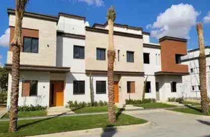 Townhouse - 5 Bedrooms - 5 Bathrooms for sale in Azzar - 5th Settlement Compounds - The 5th Settlement - New Cairo City - Cairo