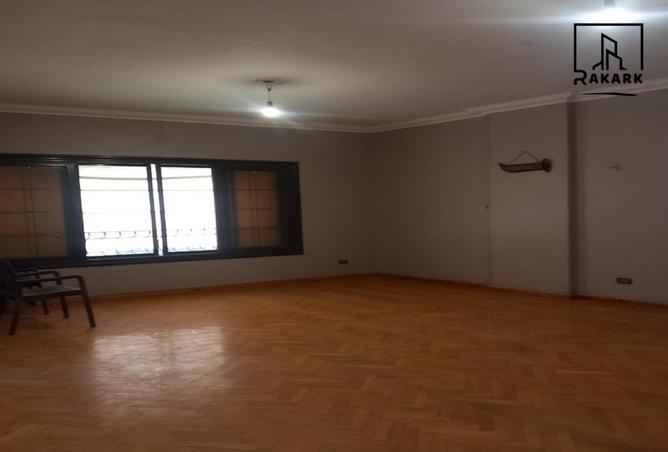 8146021 - Property Image 2