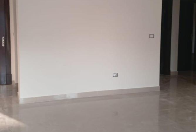 8298918 - صورة العقار 3