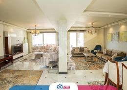 شقة - 4 غرف نوم for للبيع in شارع رشدي - رشدي - حي شرق - الاسكندرية