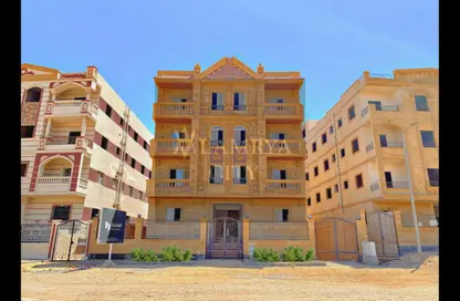 شقة - 3 غرف نوم - 2 حمامات للبيع في الحي المتميز - مدينة بدر - القاهرة