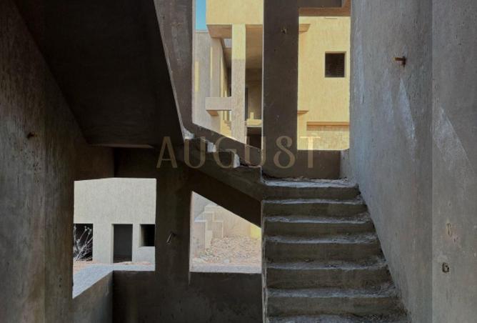 8121839 - Property Image 3