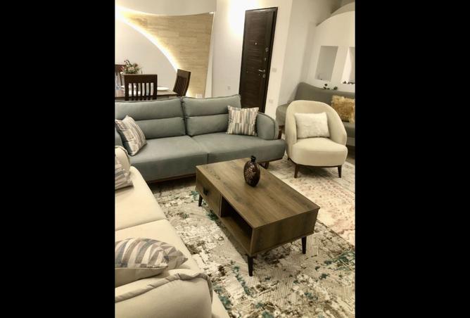 8081191 - Property Image 3