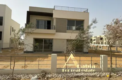 Villa - 5 Bedrooms - 5 Bathrooms for sale in Palm Hills New Cairo - 5th Settlement Compounds - The 5th Settlement - New Cairo City - Cairo