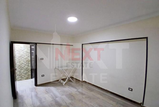 8401098 - Property Image 3