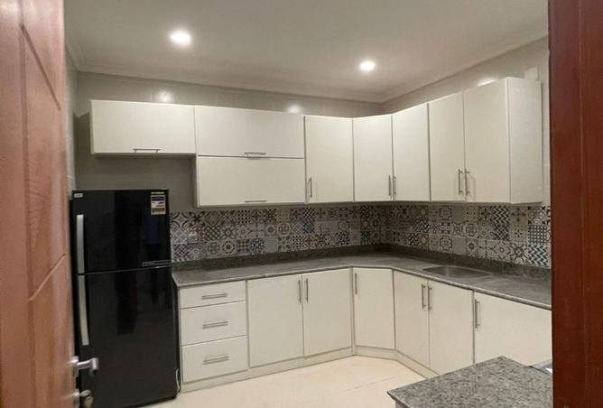 8118555 - Property Image 2