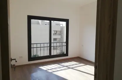 شقة - 3 غرف نوم - 4 حمامات للايجار في مون ريزيدنس - فيفث سكوير - التجمع الخامس - مدينة القاهرة الجديدة - القاهرة