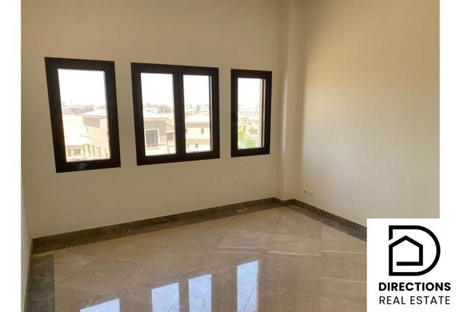 8273878 - Property Image 3