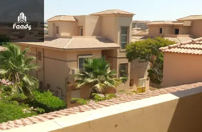 فيلا - 4 غرف نوم - 4 حمامات للايجار في مون فالي - المستثمرين الجنوبية - مدينة القاهرة الجديدة - القاهرة
