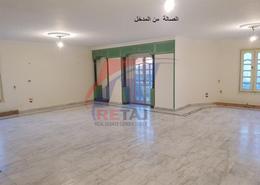 شقة - 4 غرف نوم - 2 حمامات for للايجار in شارع الدكتور حسن الشريف - المنطقة الثامنة - مدينة نصر - القاهرة