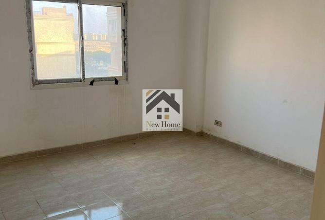 8188252 - Property Main Image