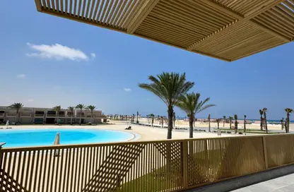 منزل مزدوج - 5 غرف نوم - 5 حمامات للبيع في بلايا ريزورت - سيدي عبد الرحمن - الساحل الشمالي