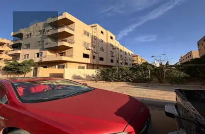 Apartment - 3 Bedrooms - 2 Bathrooms for sale in 1st Neighborhood - 8th Area - Shorouk City - Cairo