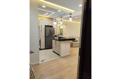 Apartment - 2 Bedrooms - 1 Bathroom for rent in Street 206 - Degla - Hay El Maadi - Cairo