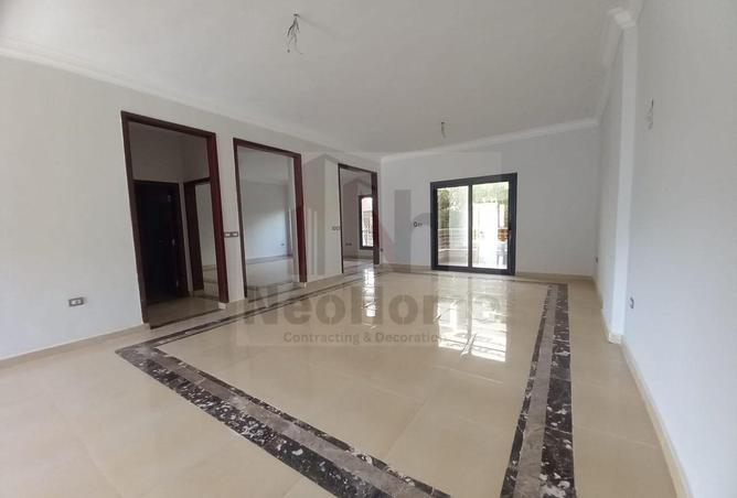 8512392 - Property Image 2