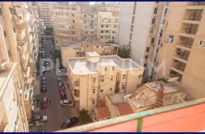 شقة - 3 غرف نوم - 3 حمامات للبيع في شارع بن حوقل - سان ستيفانو - حي شرق - الاسكندرية