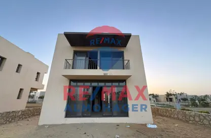Villa - 3 Bedrooms - 3 Bathrooms for sale in O West - 6 October Compounds - 6 October City - Giza