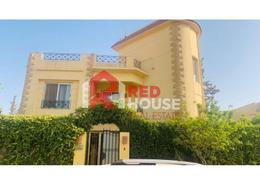 Villa - 3 bedrooms - 3 bathrooms for للبيع in Golf Al Solimania - Cairo Alexandria Desert Road - 6 October City - Giza