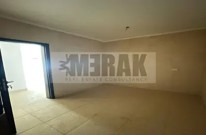 Apartment - 3 Bedrooms - 2 Bathrooms for sale in The Address East - 90 Street - The 5th Settlement - New Cairo City - Cairo
