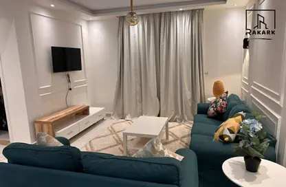 Apartment - 3 Bedrooms - 1 Bathroom for rent in Gardenia City Compound Nasr City - Zahraa Madinat Nasr - Nasr City - Cairo