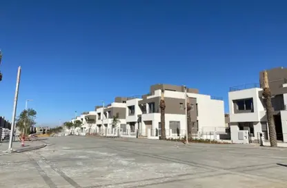 Townhouse - 3 Bedrooms - 4 Bathrooms for sale in Palm Hills New Cairo - 5th Settlement Compounds - The 5th Settlement - New Cairo City - Cairo
