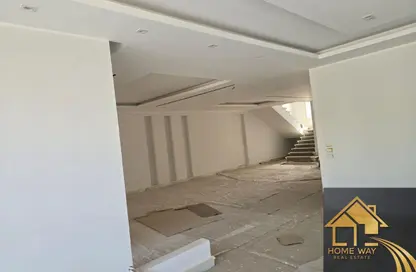 Villa - 5 Bedrooms - 5 Bathrooms for sale in Privado - Madinaty - Cairo