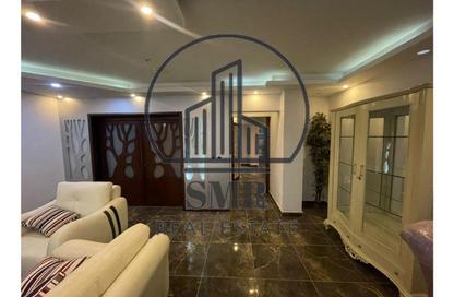 Apartment - 2 Bedrooms - 1 Bathroom for rent in Talaat Mostafa St. - Rehab City Fifth Phase - Al Rehab - New Cairo City - Cairo