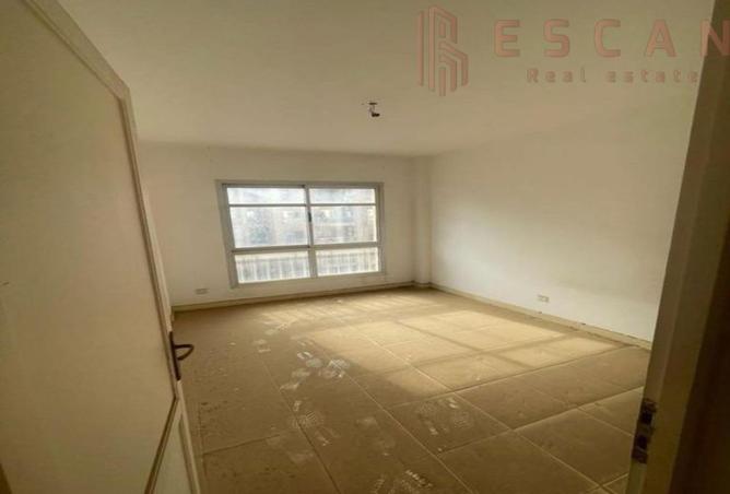 8169344 - Property Image 2