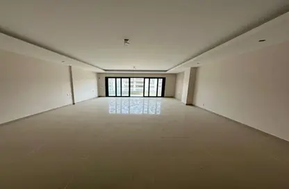 Apartment - 3 Bedrooms - 3 Bathrooms for sale in The Address East - 90 Street - The 5th Settlement - New Cairo City - Cairo