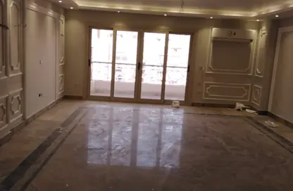 مساحات مكتبية - استوديو - 3 حمامات للايجار في شارع لبنان - المهندسين - الجيزة