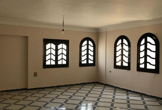 7909962 - Property Image 2