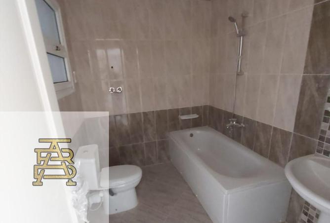 8388992 - Property Image 3