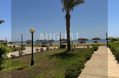 شاليه - 3 غرف نوم - 2 حمامات للبيع في كورونادو بيتش - العين السخنة - السويس