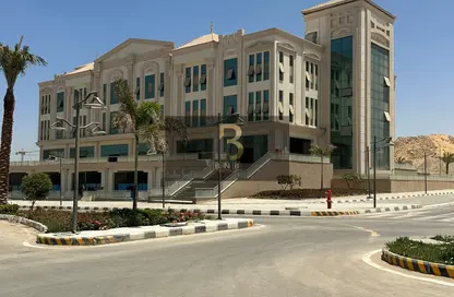 Office Space - Studio - 3 Bathrooms for rent in Mohamed Naguib Axis - North Investors Area - New Cairo City - Cairo