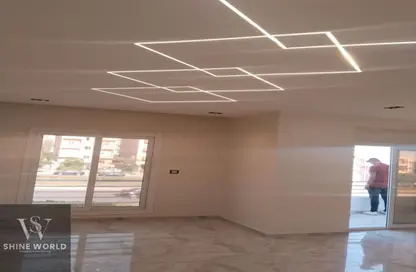 Apartment - 3 Bedrooms - 2 Bathrooms for sale in Al Bostan St. - 9th District - Sheikh Zayed City - Giza