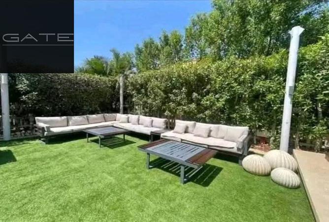 8330161 - Property Image 2