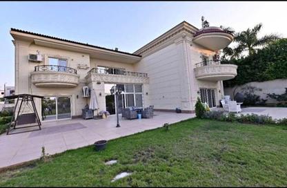 Villa - 4 Bedrooms - 4 Bathrooms for sale in Etapa - Sheikh Zayed Compounds - Sheikh Zayed City - Giza