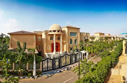 Villa - 7 Bedrooms - 7 Bathrooms for sale in Royal Maxim - 5th Settlement Compounds - The 5th Settlement - New Cairo City - Cairo