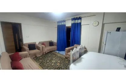 Apartment - 2 Bedrooms - 1 Bathroom for rent in 11th District - Sheikh Zayed City - Giza