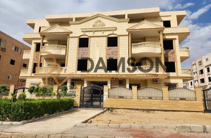 شقة - 3 غرف نوم - 3 حمامات للبيع في النخيل - كمبوندات الشروق - مدينة الشروق - القاهرة