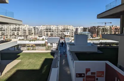 Apartment - 3 Bedrooms - 2 Bathrooms for sale in Mountain View iCity - 5th Settlement Compounds - The 5th Settlement - New Cairo City - Cairo